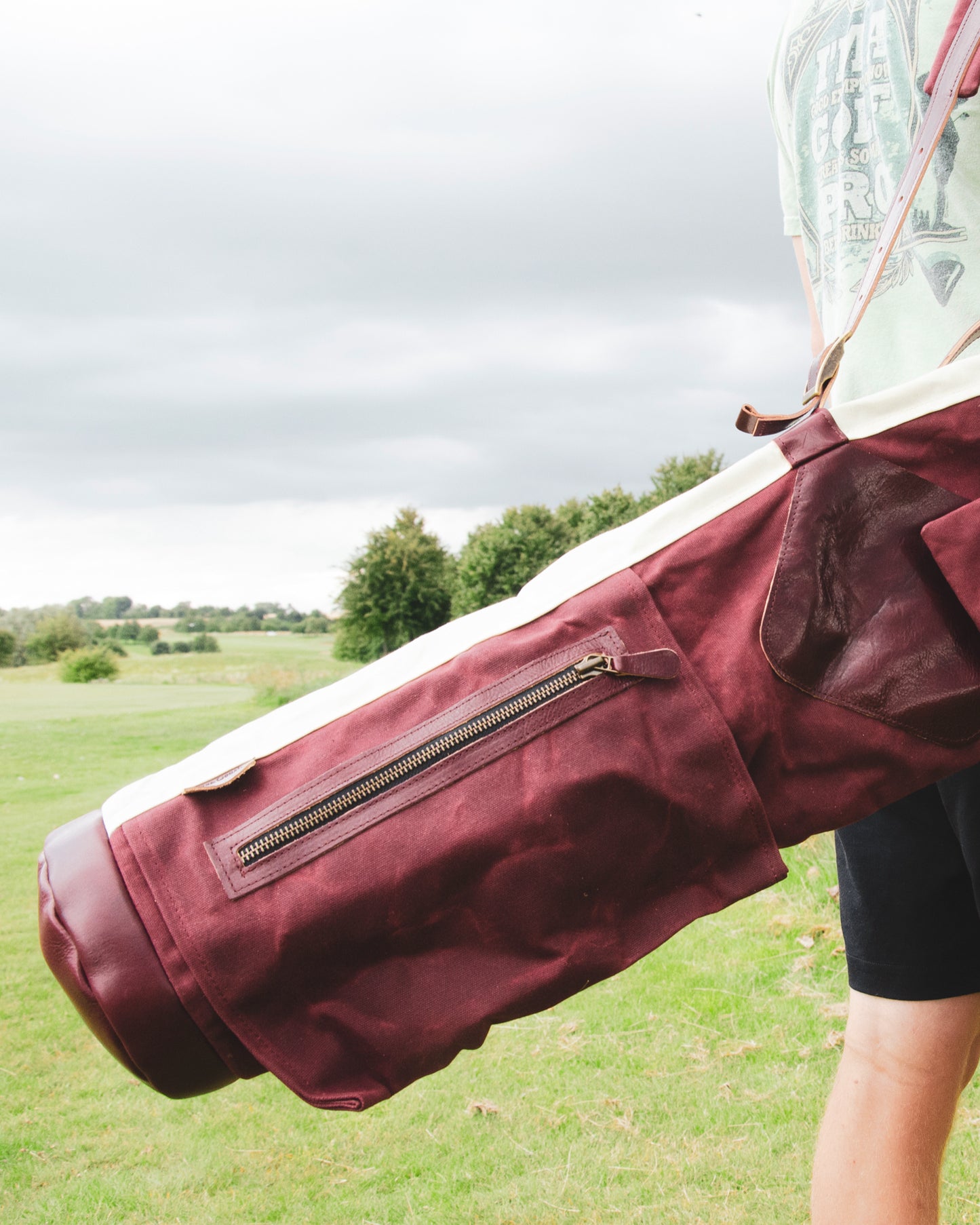 The Orchid - Sunday Golf Bag
