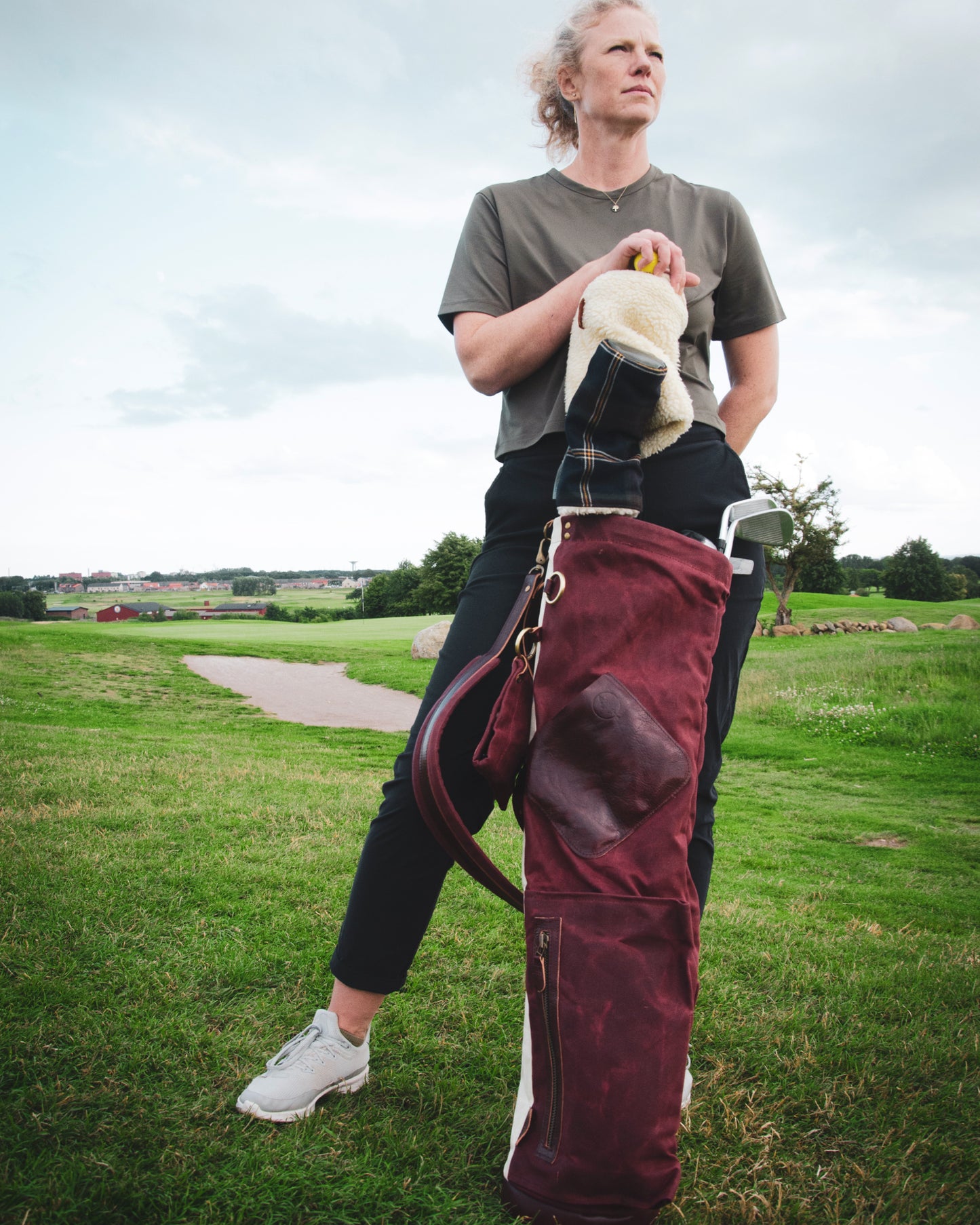 The Orchid - Sunday Golf Bag