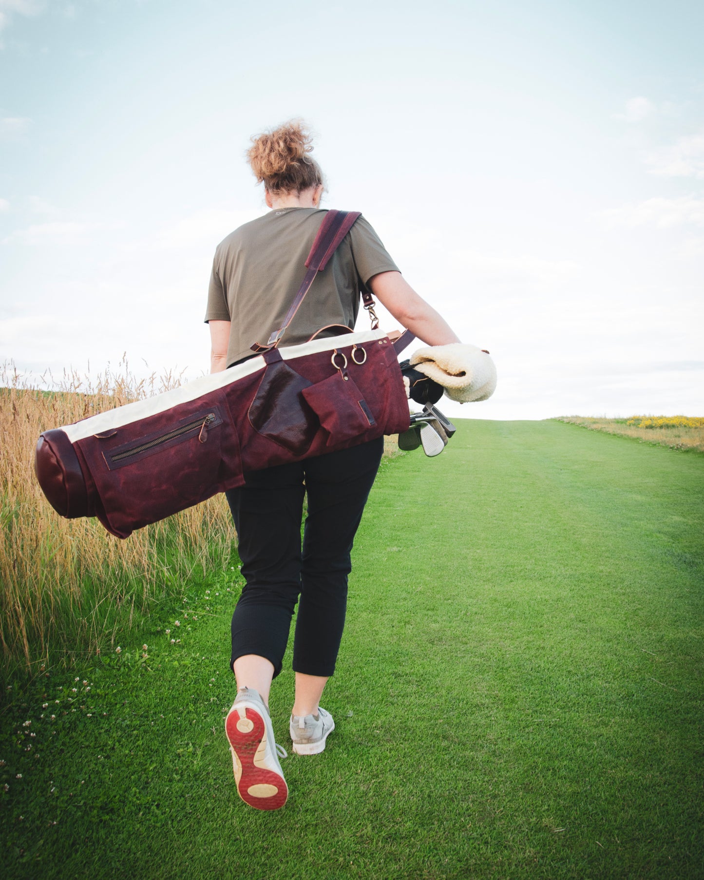 The Orchid - Sunday Golf Bag